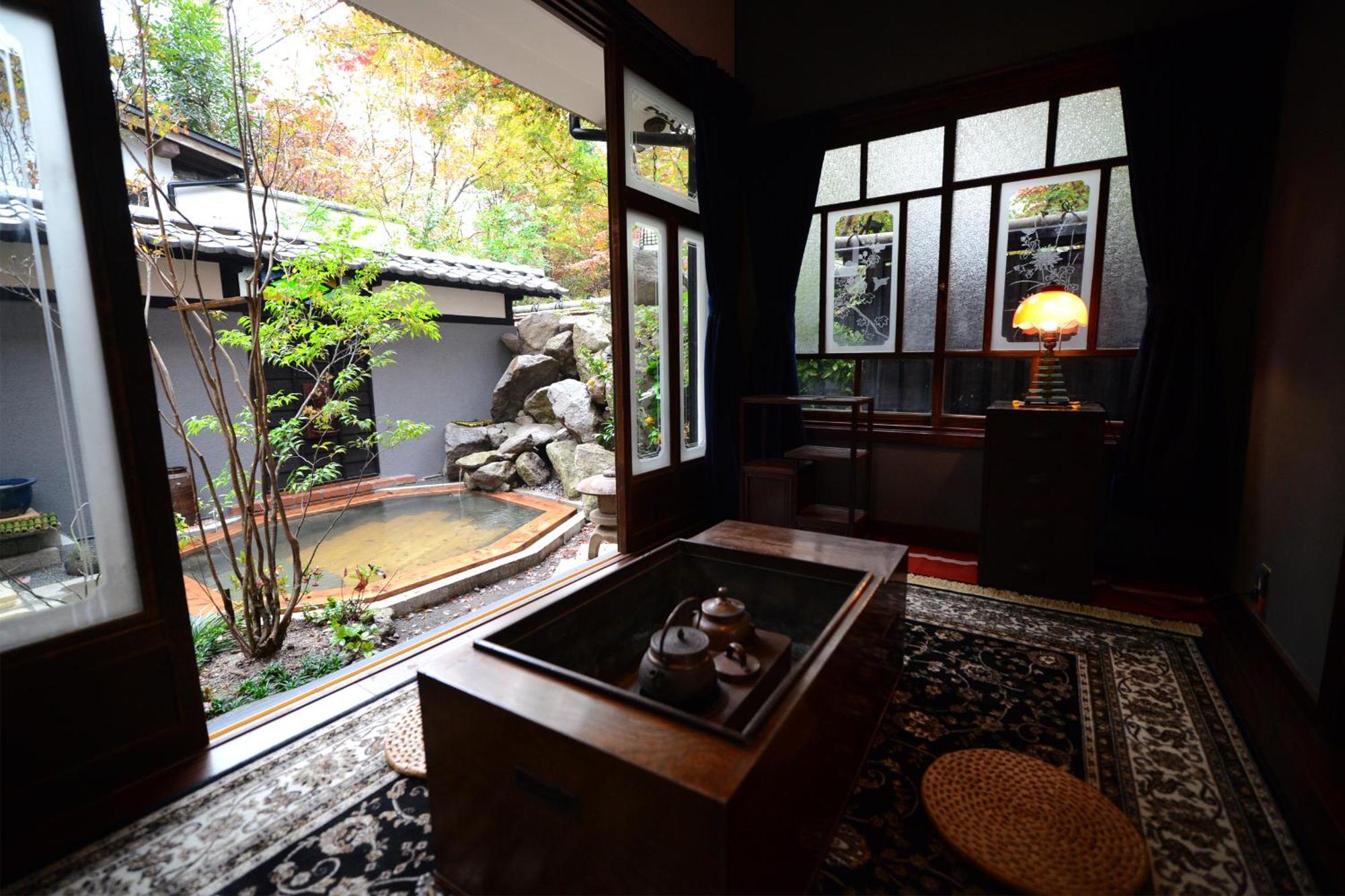 Hatago Kayausagi Hita Zimmer foto